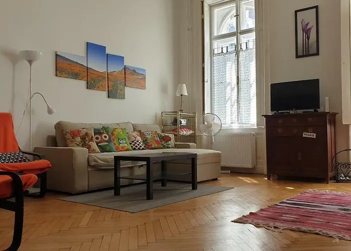 Jolanda Apartment